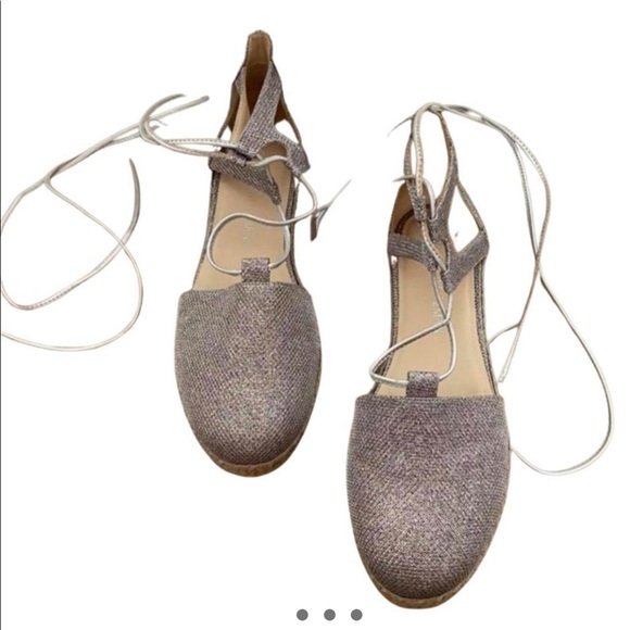 Stuart Weitzman Flat - Picture 1 of 4